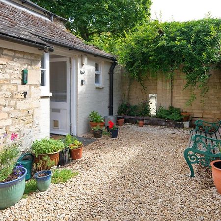 The Courtyard Cirencester Eksteriør bilde