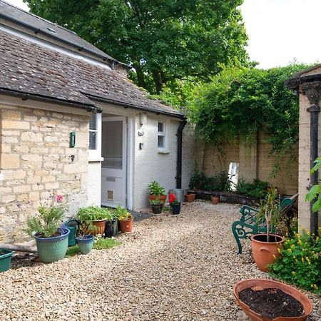 The Courtyard Cirencester Eksteriør bilde